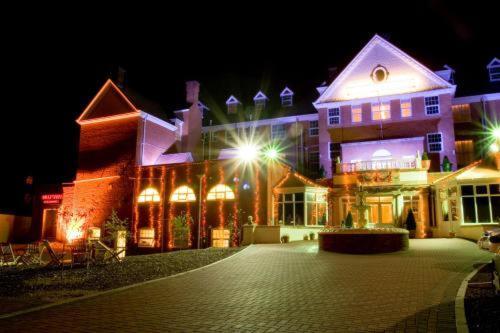 THE ROYAL HOTEL • SKEGNESS • 3⋆ UNITED KINGDOM • RATES FROM £114